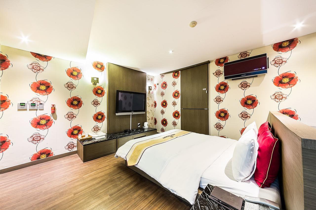 Flower Hotel Seoul Exterior photo
