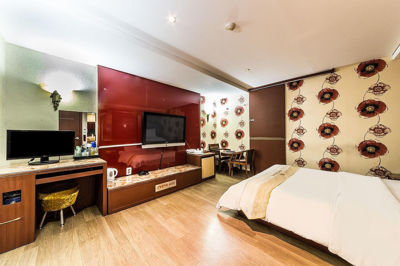 Flower Hotel Seoul Exterior photo